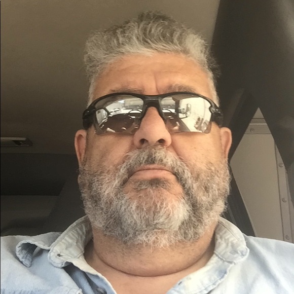 Meet your Posher, Vincenzo - Picture 1 of 1